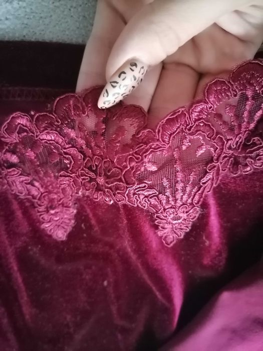 Велюрове плаття на запах