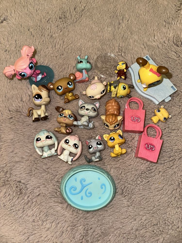 Zestaw figurek littlest pet shop lsp oraz akcesoriów i dodatków