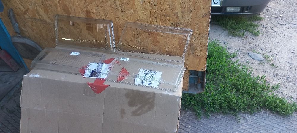 Стекло фари Ваз 2110 - 2111- 2112 під лінзу , фару киржач в наявності!