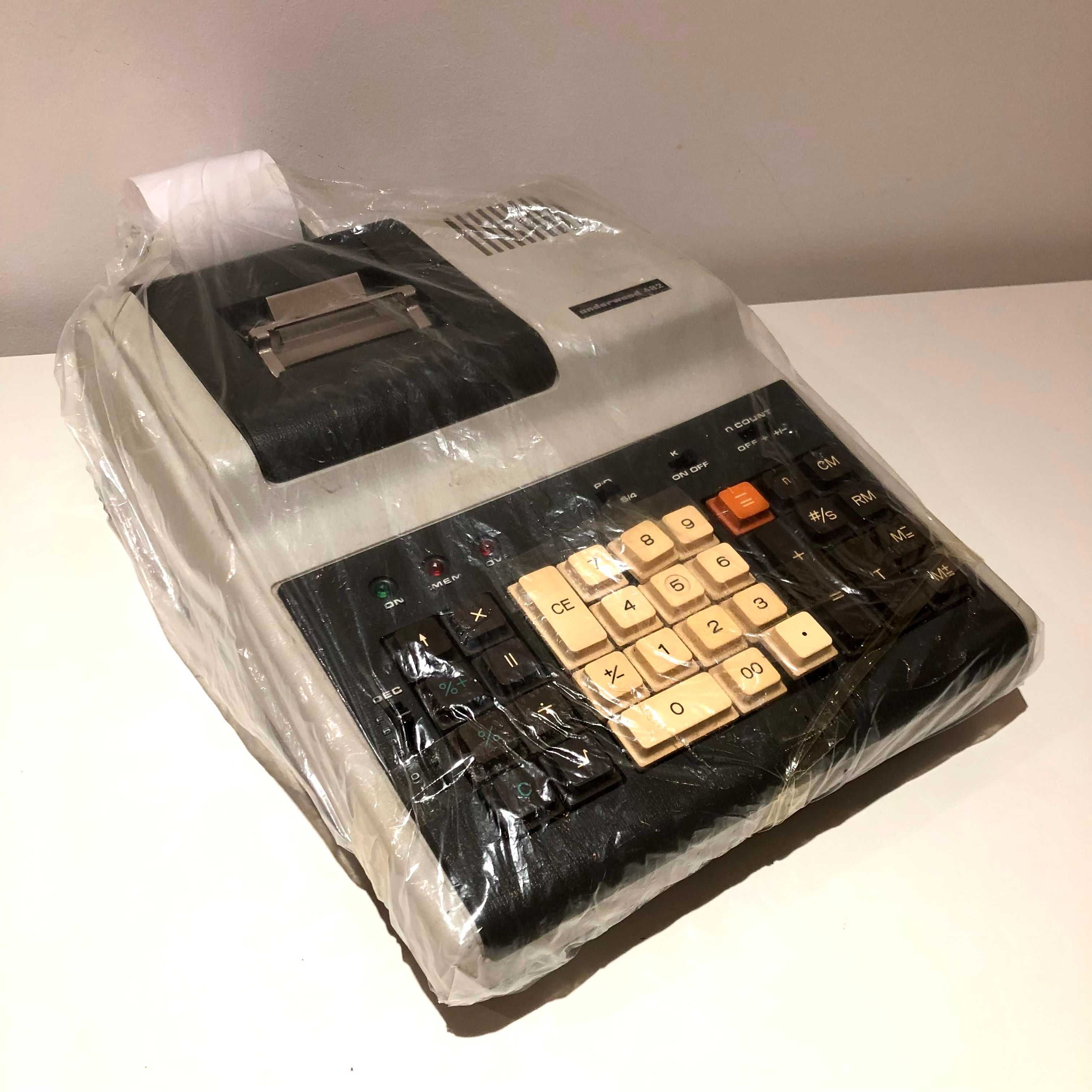 Máquina de calcular Underwood 482
