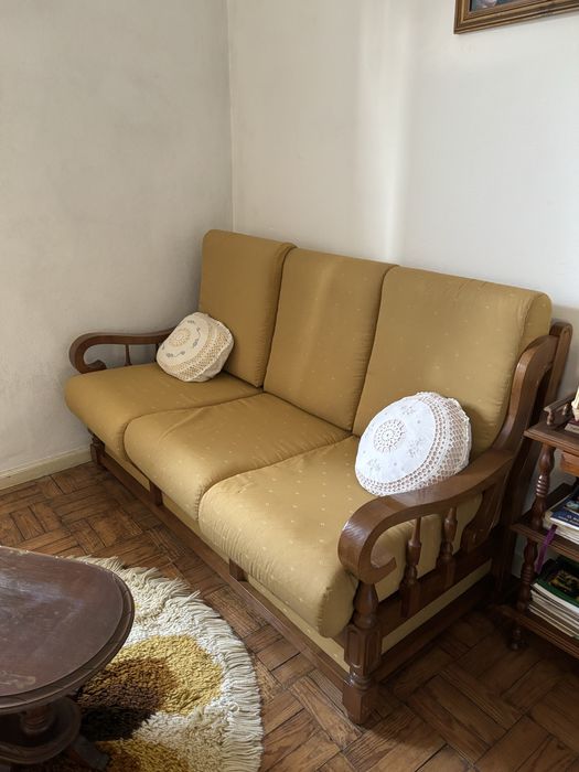 Conjunto Sofa-cama 3 lugares + 2 cadeirões