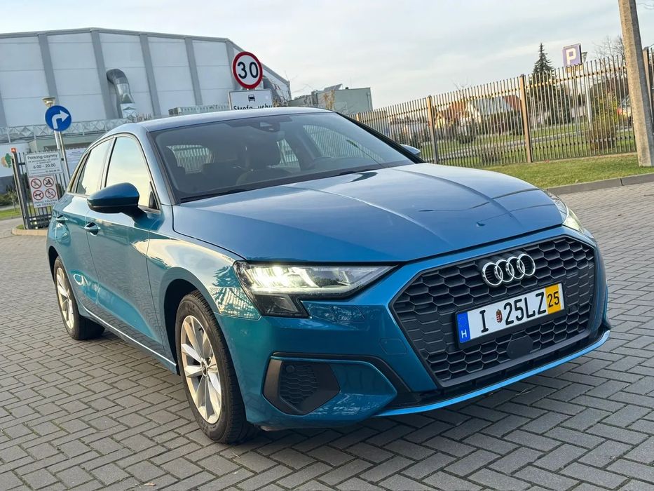 Audi A3 Sportback 56000zł netto Bezwypadkowy