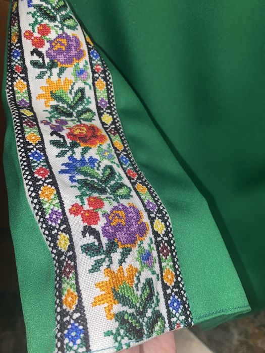 Вишиний костюм, вишиванка розмір 46