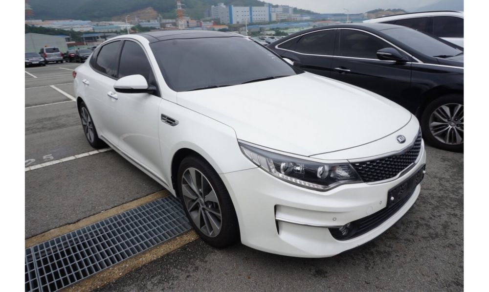 2017 рік KIA K5  з Кореї под УБД