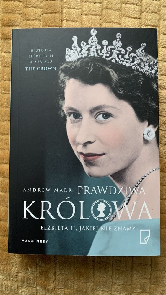 Andrew Marr - Prawdziwa Królowa miękka okładka