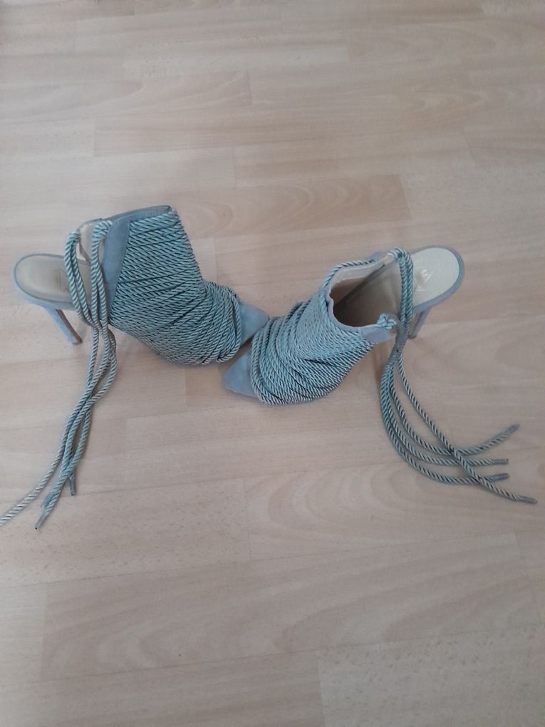 Buty, obcasy, rozmiar 38