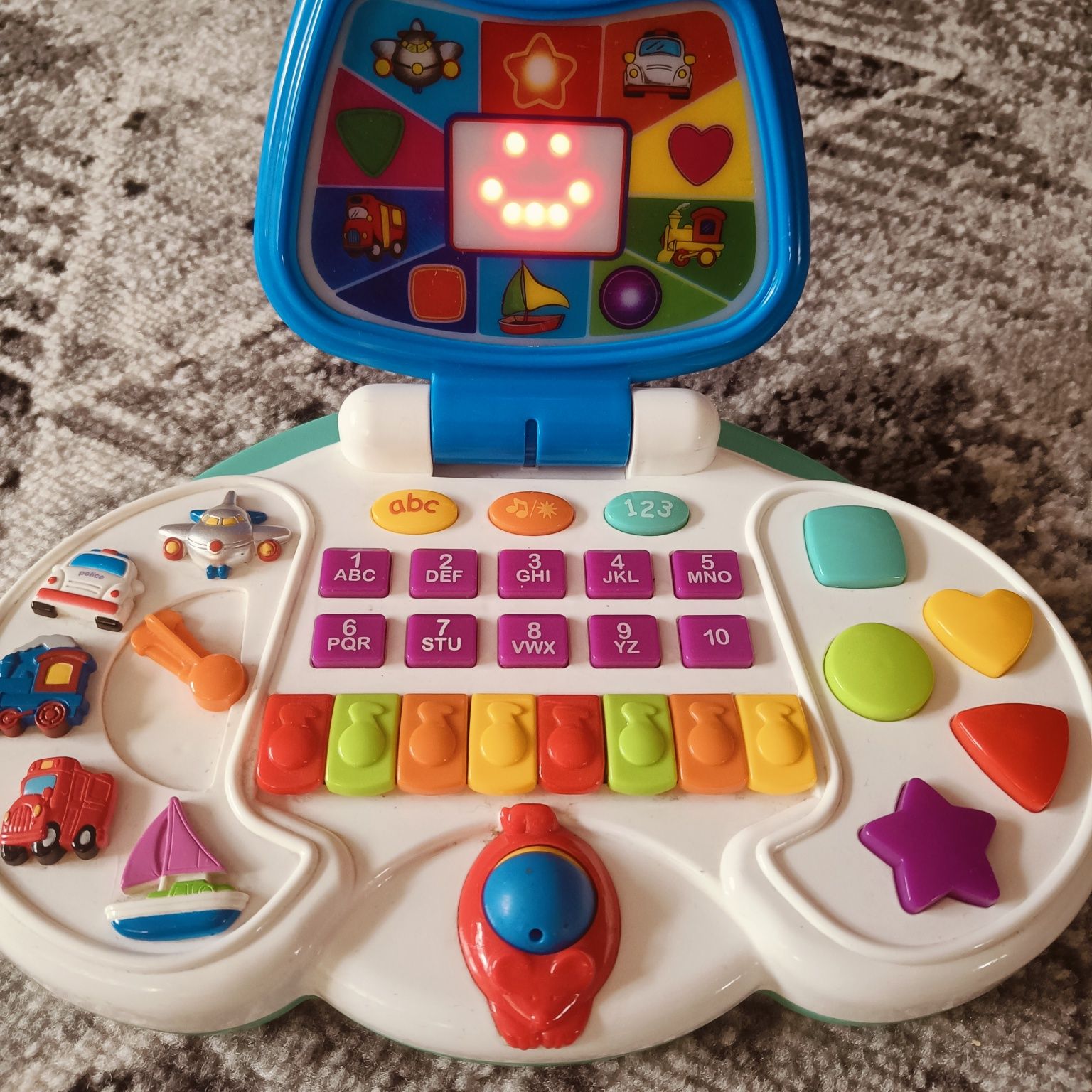 Laptop dla dzieci - komputer zabawka edukacyjna