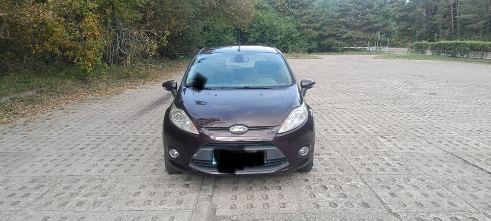 Sprzedam forda fiestę 2011r 1.4 TDCi 218000km