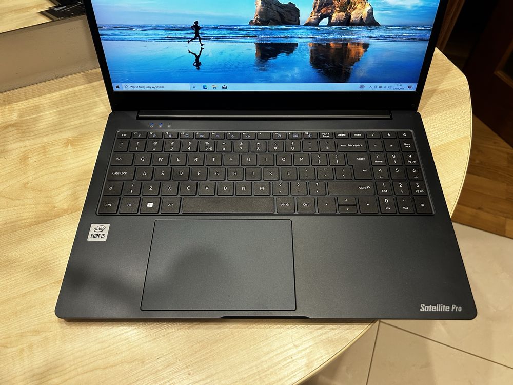 NOWY Toshiba Satellite Pro C50 15,6 i5-1035G1 16GB 1TB SSD GWARANCJA