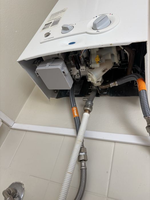 Esquentador junkers NEGOCIAVEL