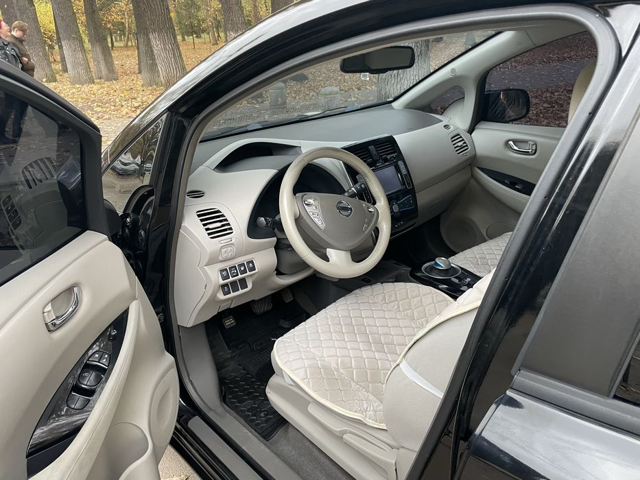 Nissan Leaf 2013 рік, рестайл, 24КВт, Нісан Ліф Івано-Франківськ