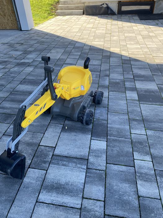 Koparka dla chlopczyka do zabawy