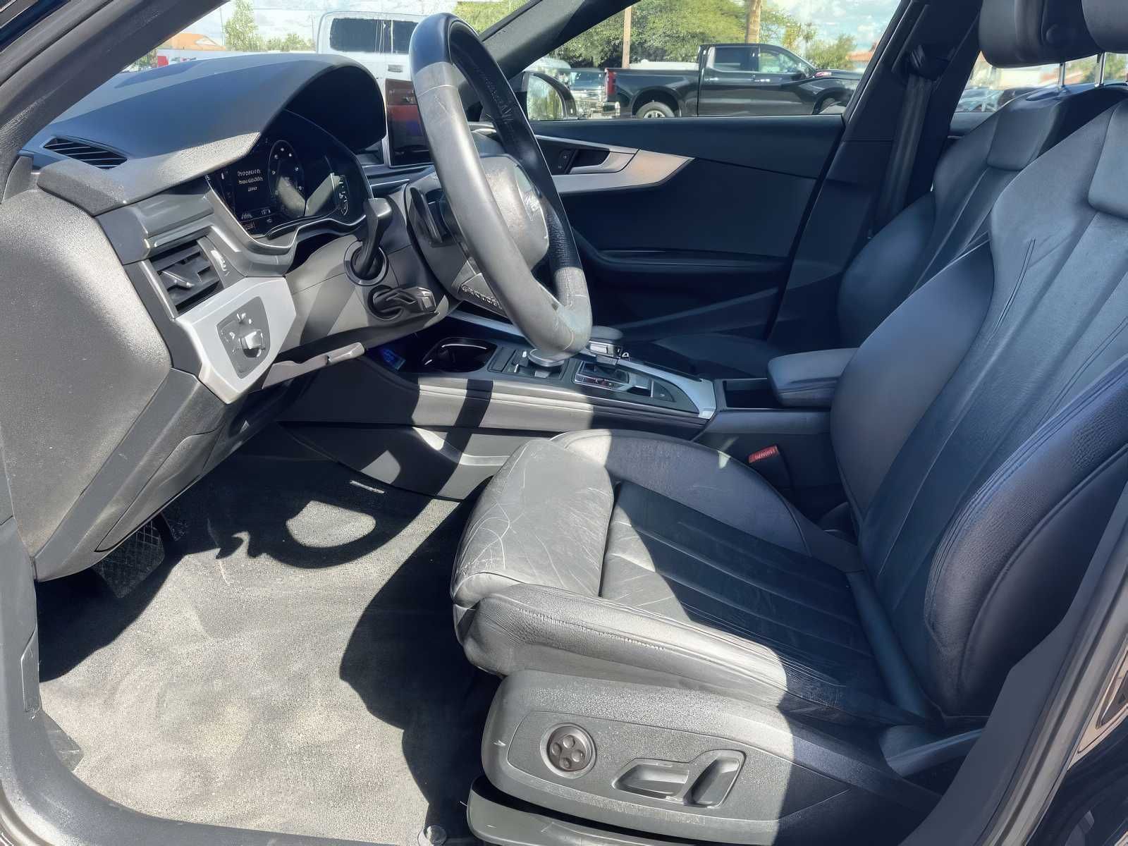 2019 Audi A4 quattro Premium Plus