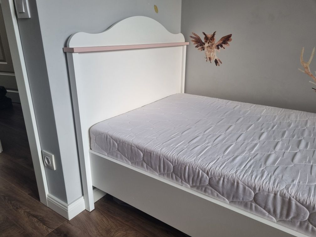 Łóżko dziecięce AGATA MEBLE model MIA