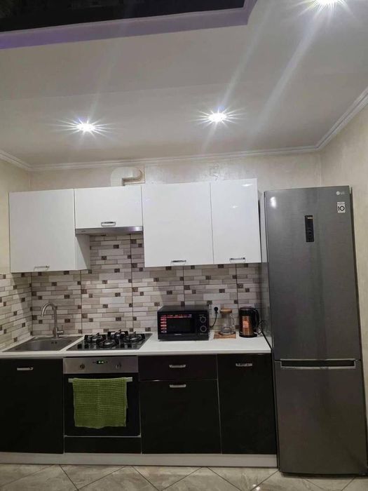 Оренда 2 поверхового будинку з власним подвір'ям с Сокільники