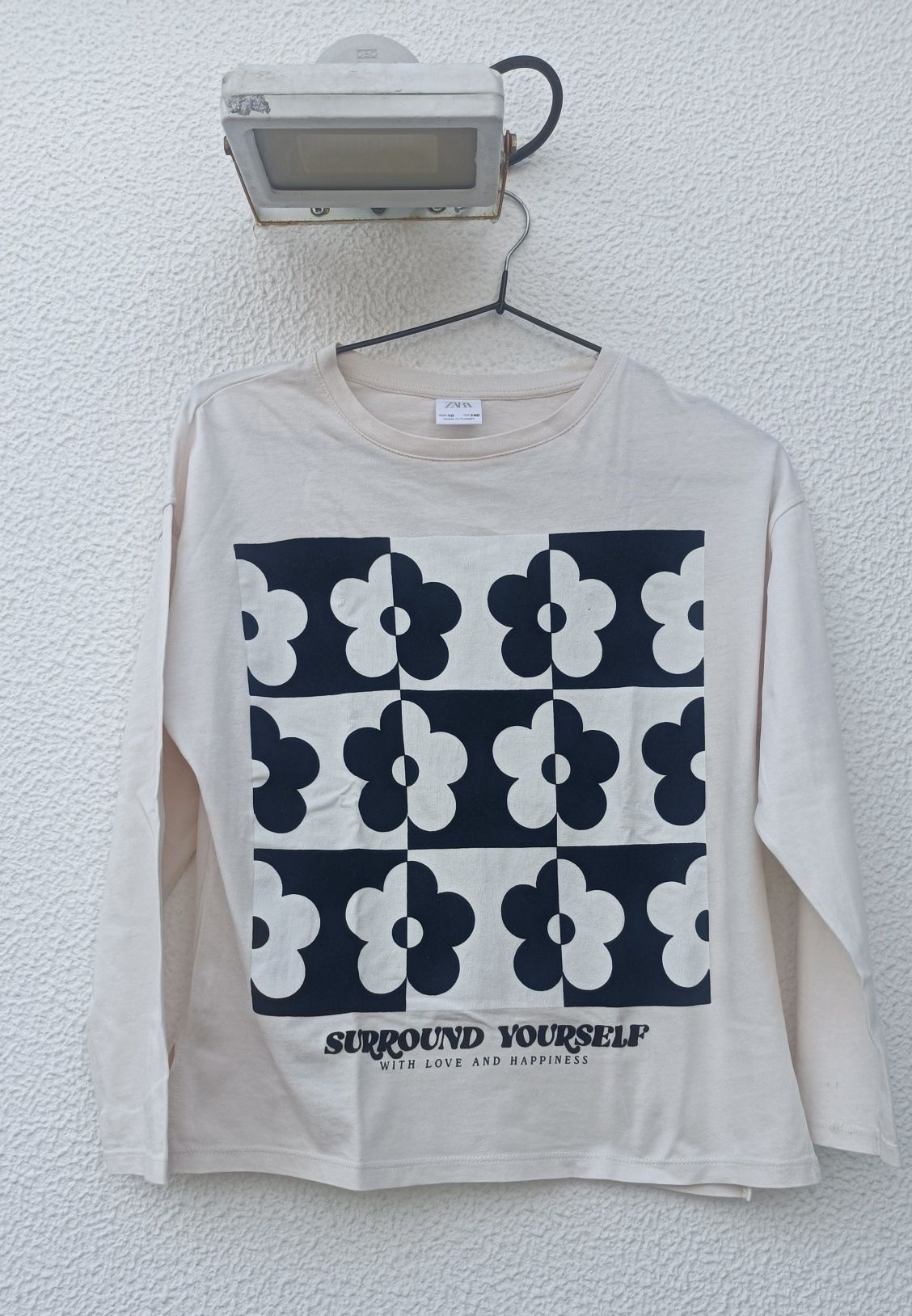 Tshirt flores Zara