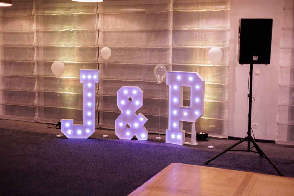 Litery inicjały ozdobne J&P na wesele