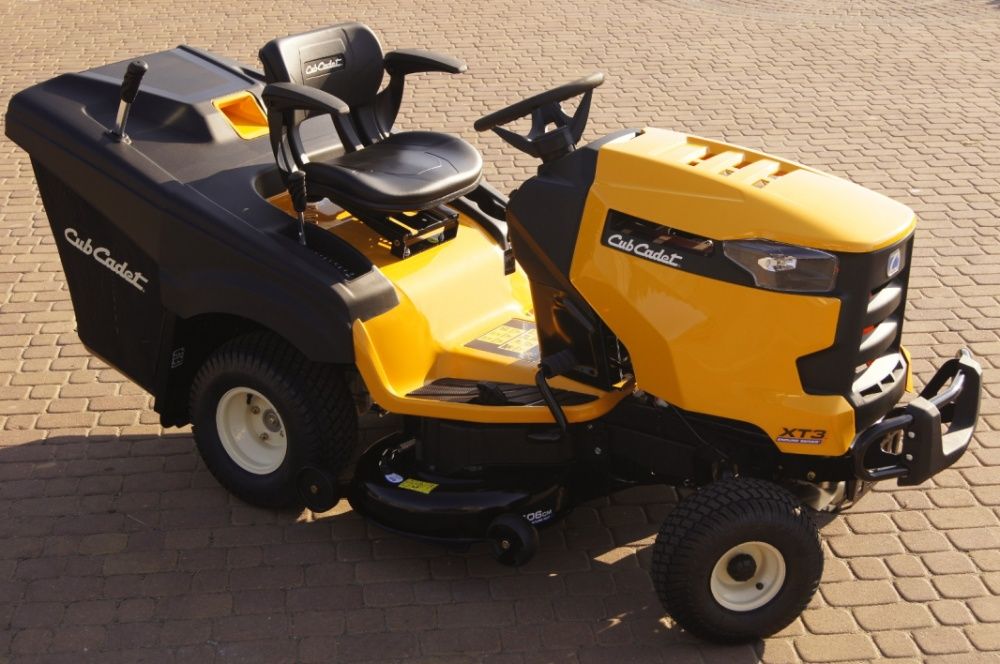 Podłokietniki fotela do traktora Cub Cadet XT