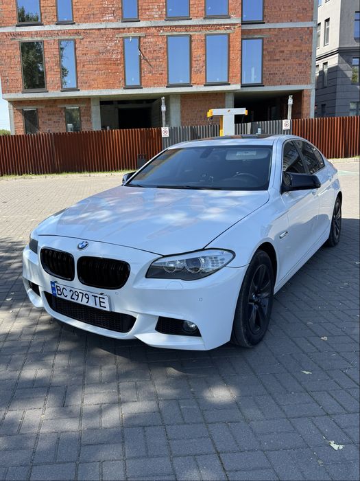 BMW 5 series 528i  F10