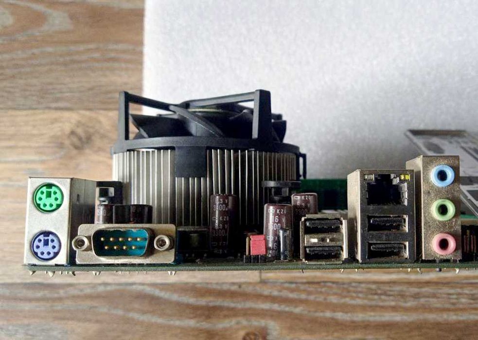 Материнська плата 775 DDR2 SATA Biostar P31-A7