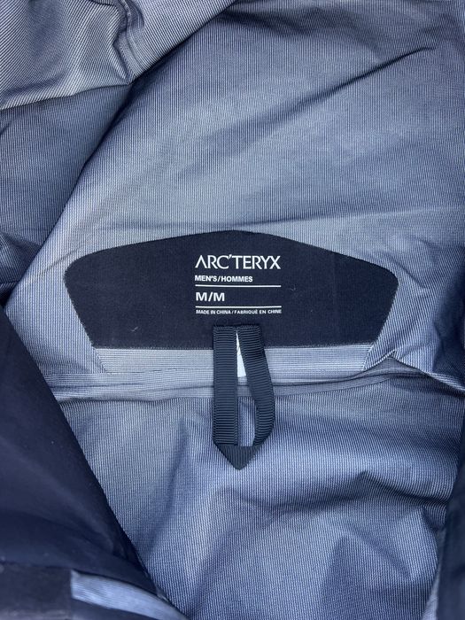 Вітровка Arc’teryx Beta Lt на Gore-Tex