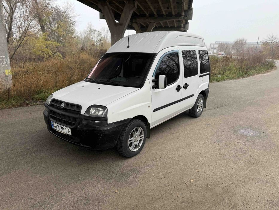 Продам Фиат Добло 2005 год газ бензин