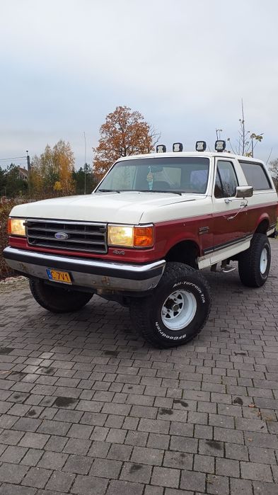 Ford Bronco II full size 5.0 V8 4x4
