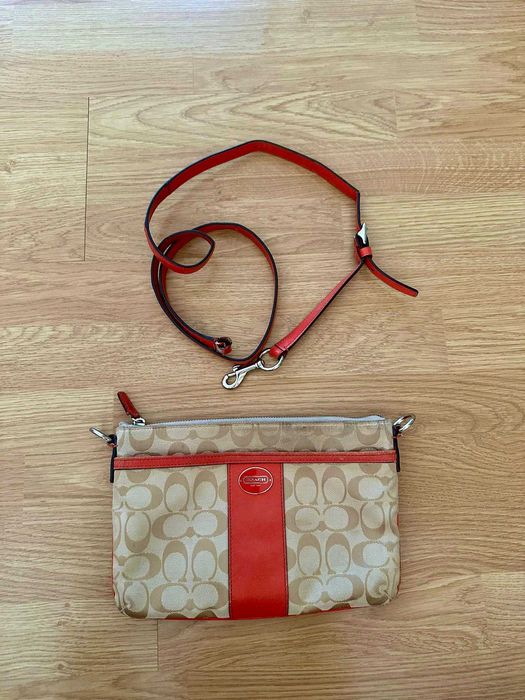 Mala Pouchette Crossbody Coach Bege e Vermelha