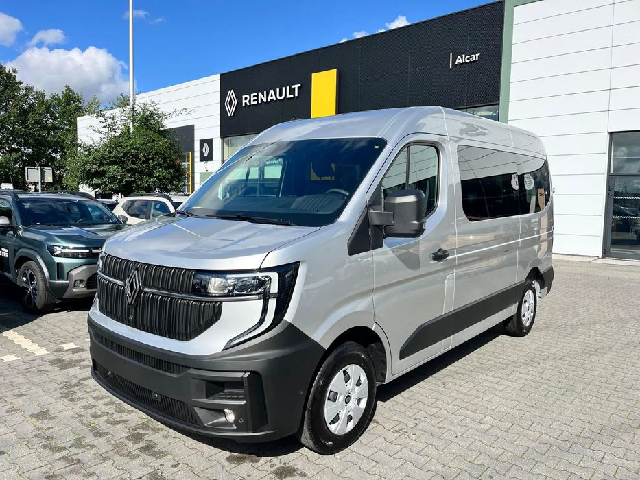 Renault Master  Master 8 Miejsc + Osoba Niepełnosprawna !