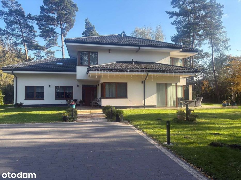 Nowoczesny dom z 7 pokojami w spokojnej okolicy