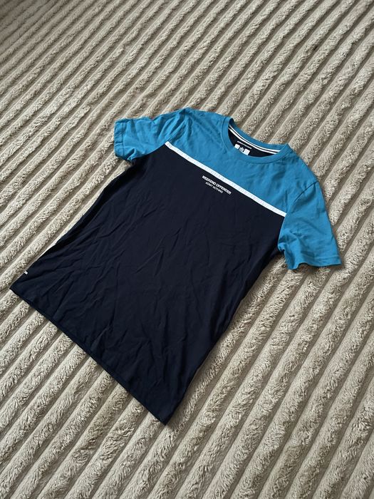 футболка Weekend offender