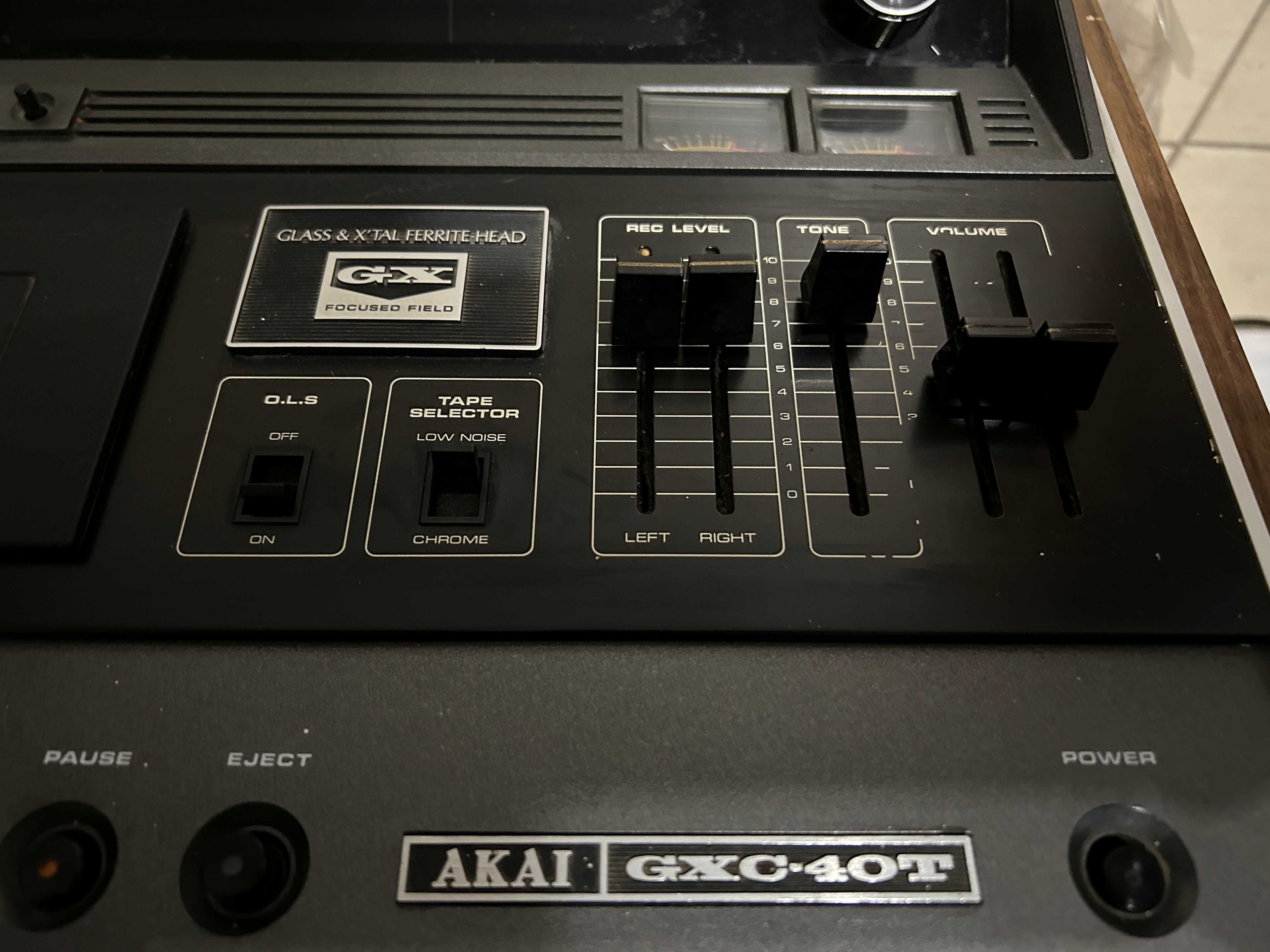 Magnetofon kasetowy AKAI GXC-40T z radiem/ nie Unitra