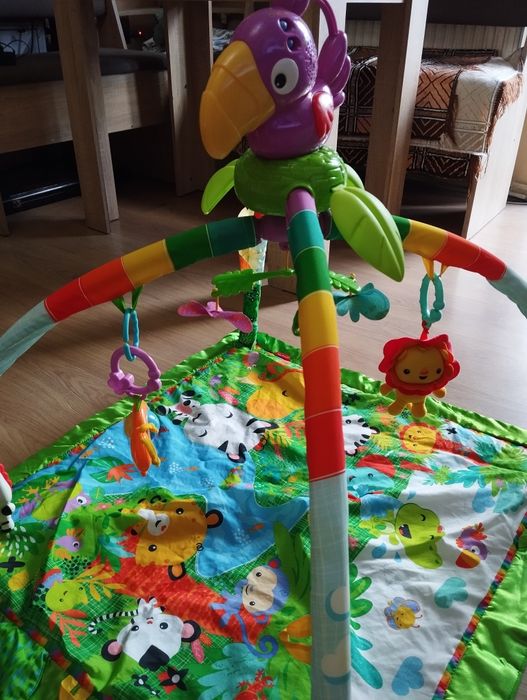 Дитячий килимок для розвитку