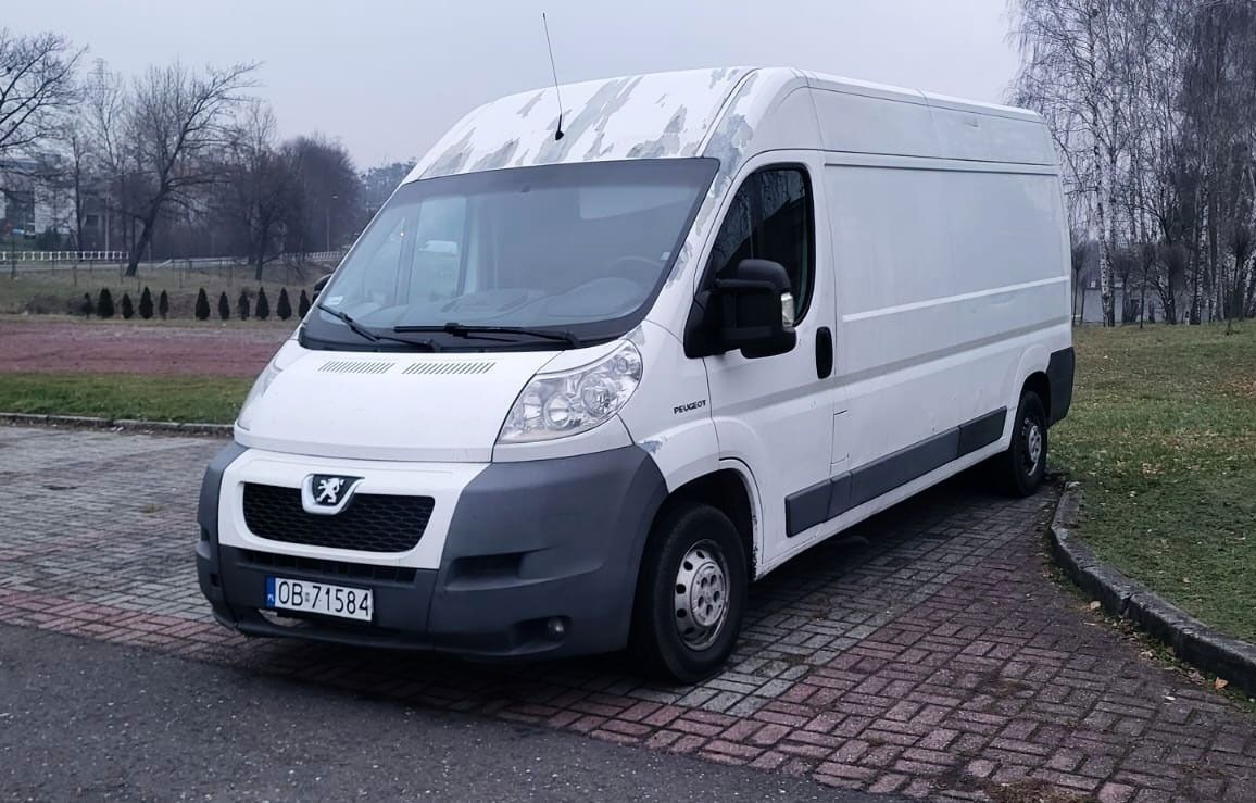 Wynajem busów bez kaucji! Transport towarów.