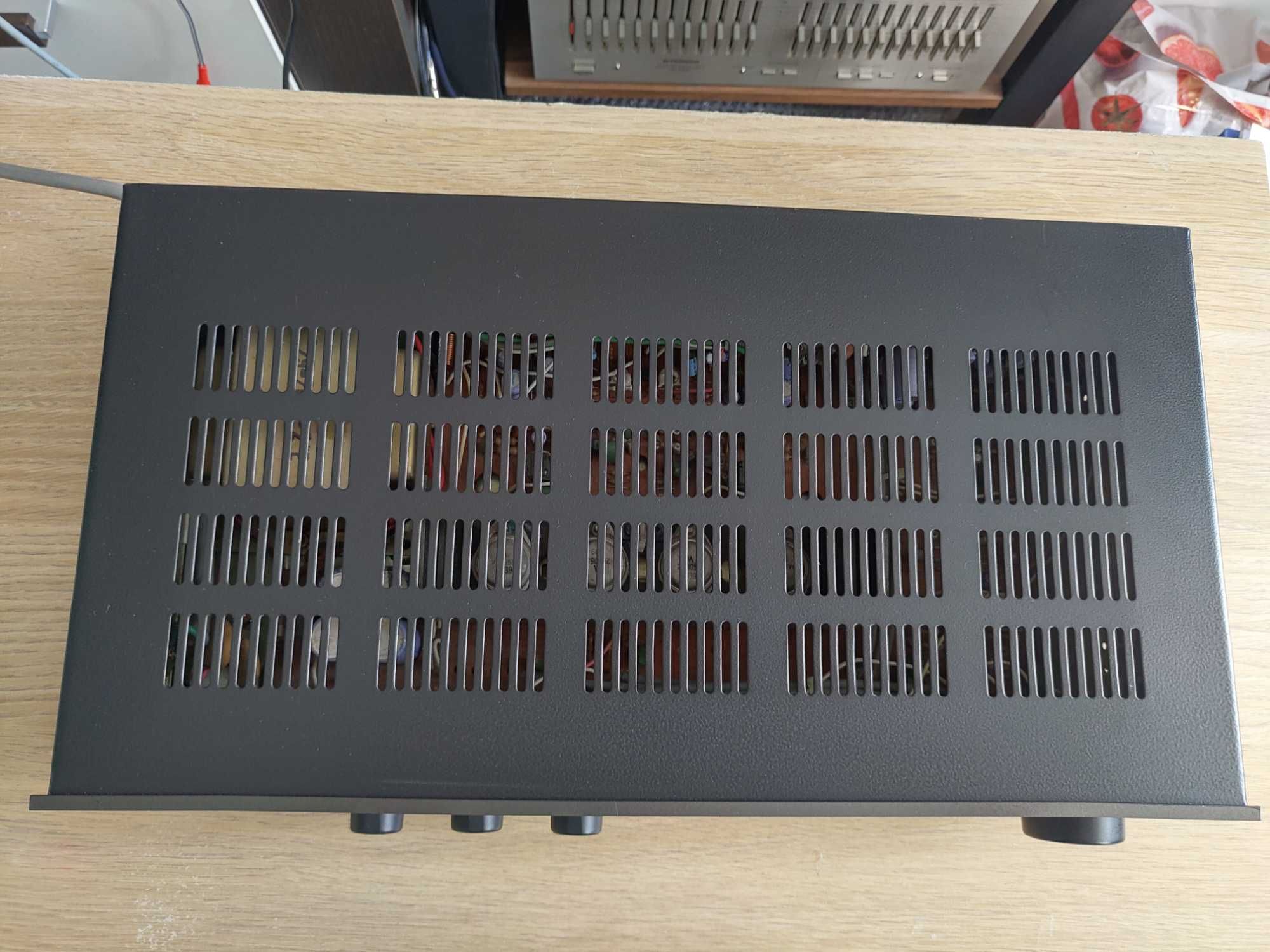 Wzmacniacz NAD 3020 Series 20 + tuner fm NAD 4020A