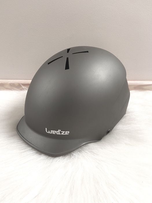 Szary kask snowboardowy/narciarski WEDZE Decathlon FS CAP grey 52-56cm