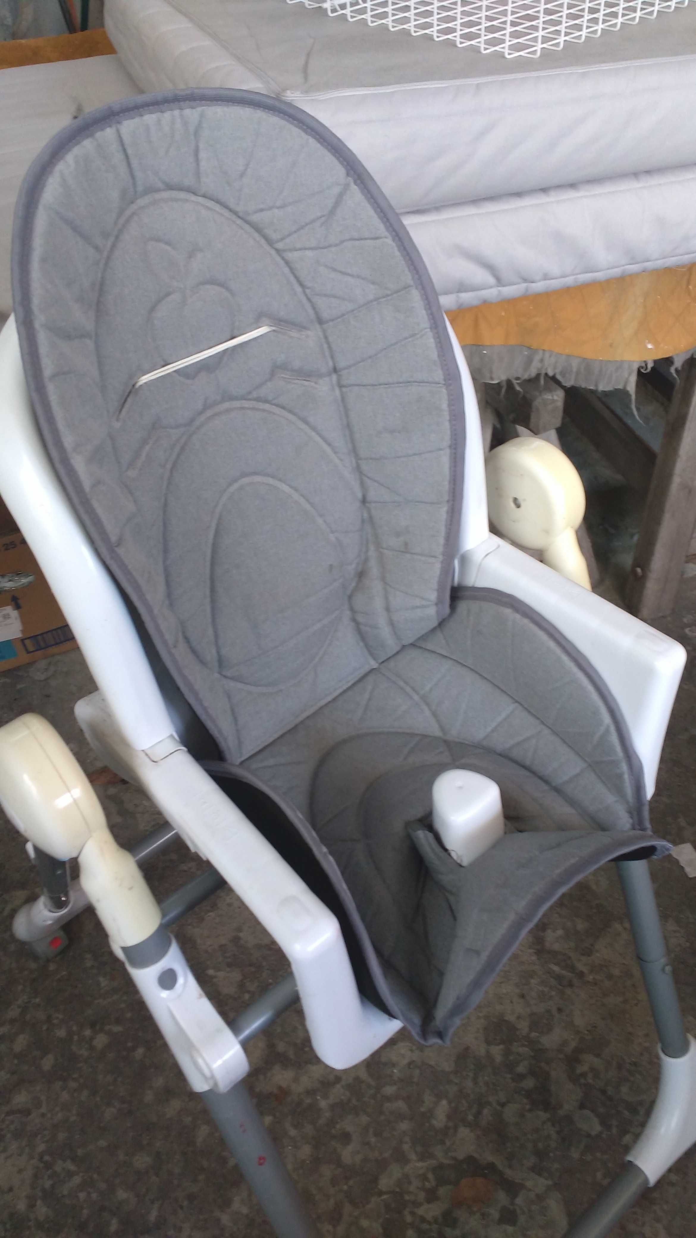Wielofunkcyjne krzesełko dla niemowlaka