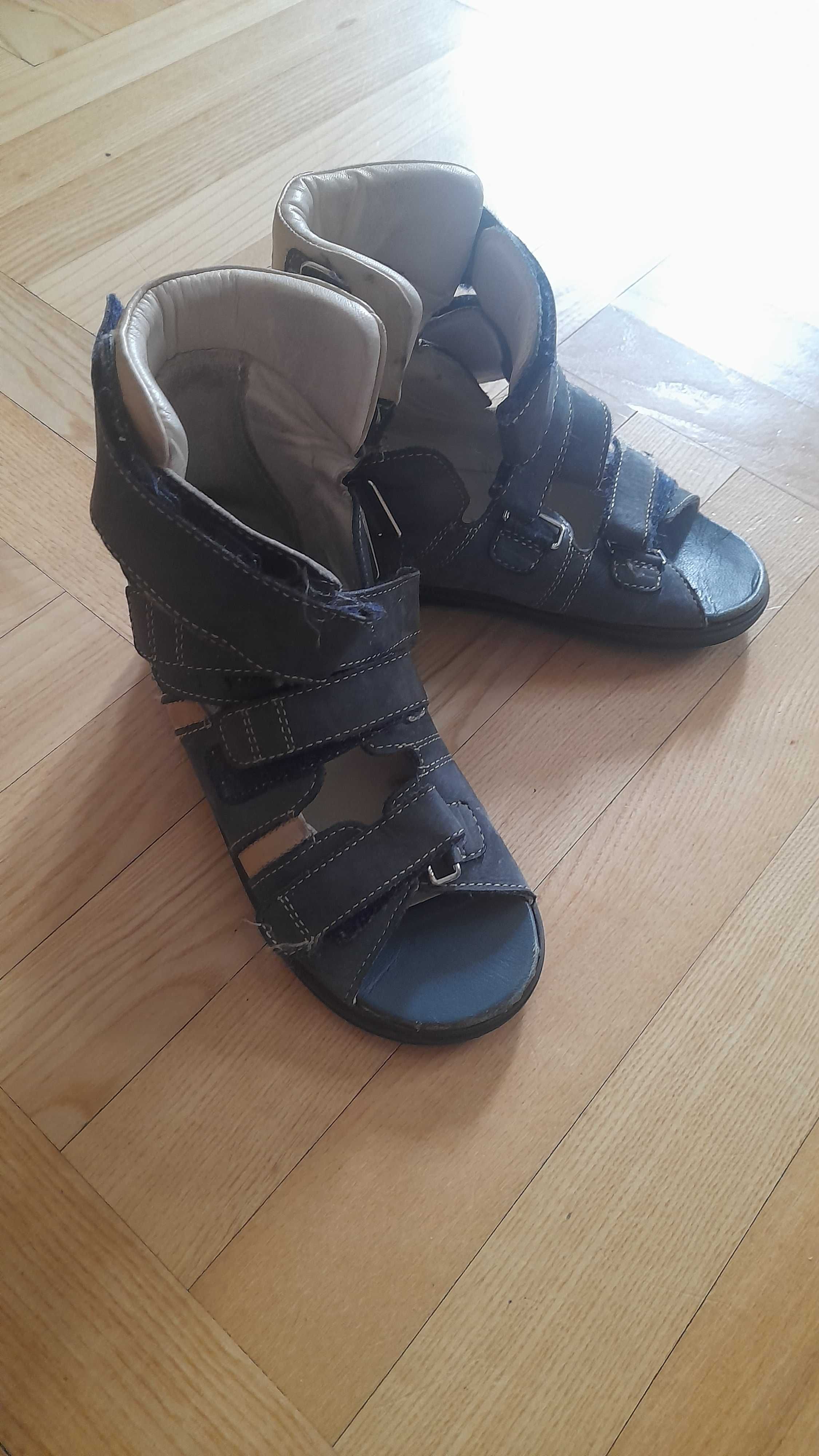 Buty ortopedyczne MEMO rozm.33