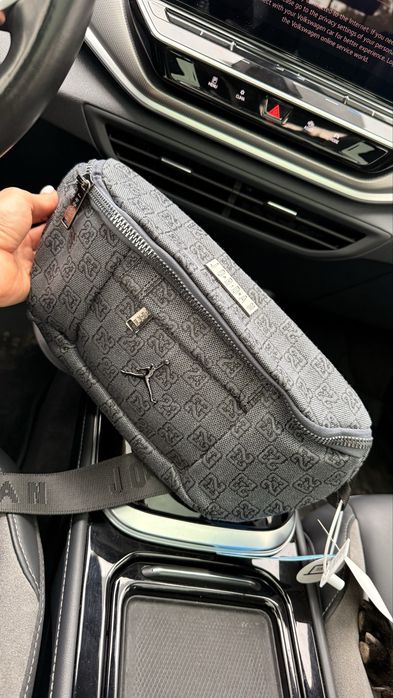 Бананка jordan nike сіра