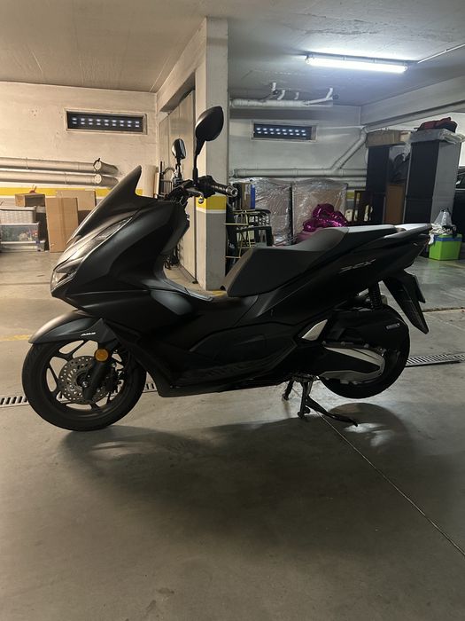 Honda PCX 125 – Como nova!