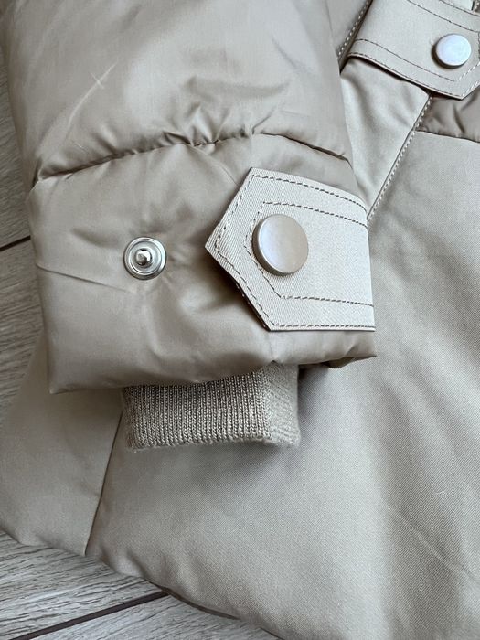 Жіноча зимова куртка з натуральним хутром