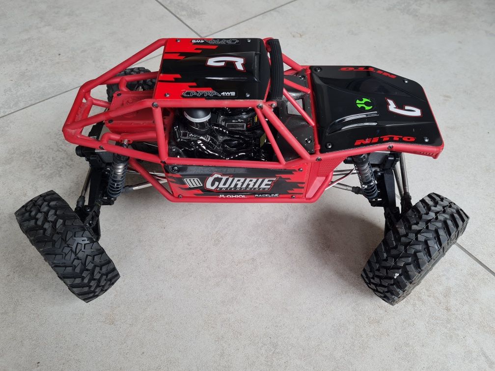 Axial capra 1.9 4WS 1:10 RTR Powystawowy