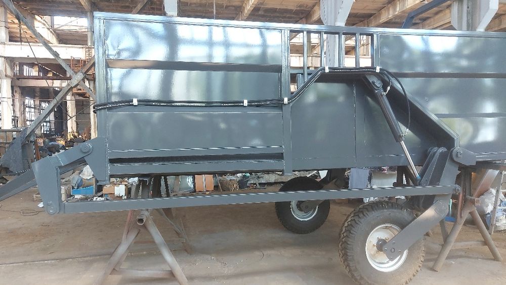 Прицеп  трап тележка для перевозки свиней, скотовоз