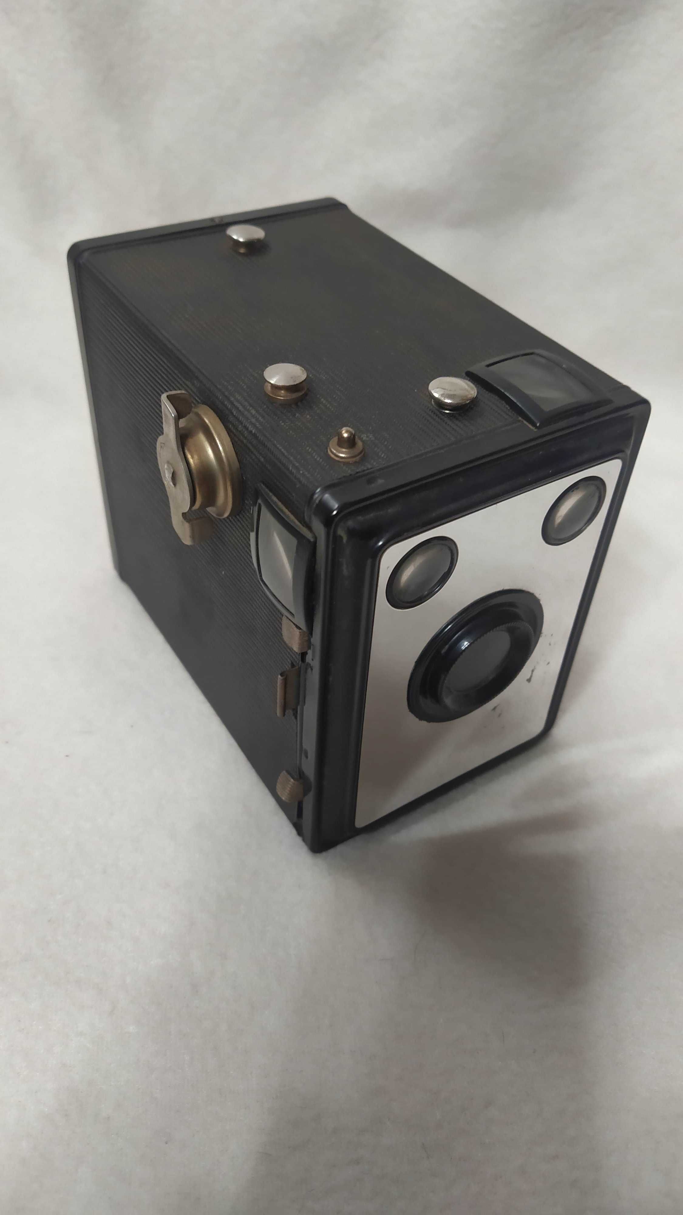 Agfa skrzynkowy stary aparat analog