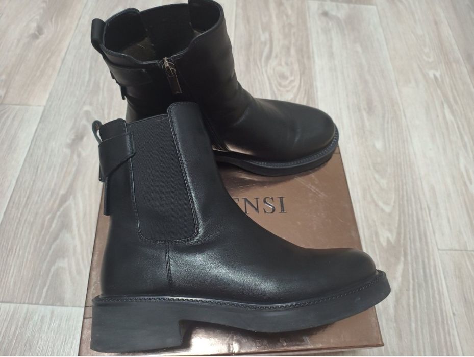 Шкіряні челсі 38 розмір