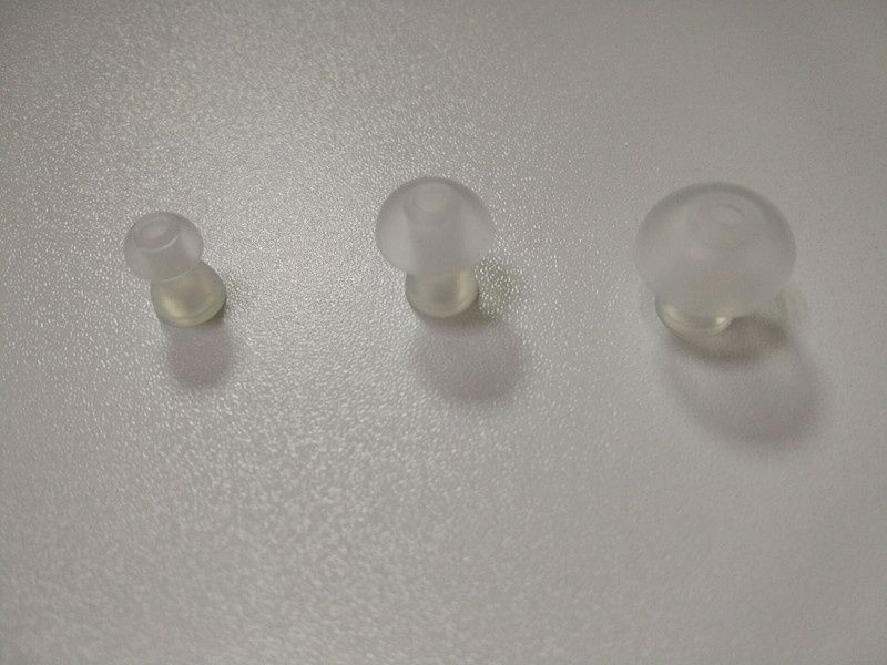 Накладки набор три пары силиконовые ушные вкладыши для слухового аппар
