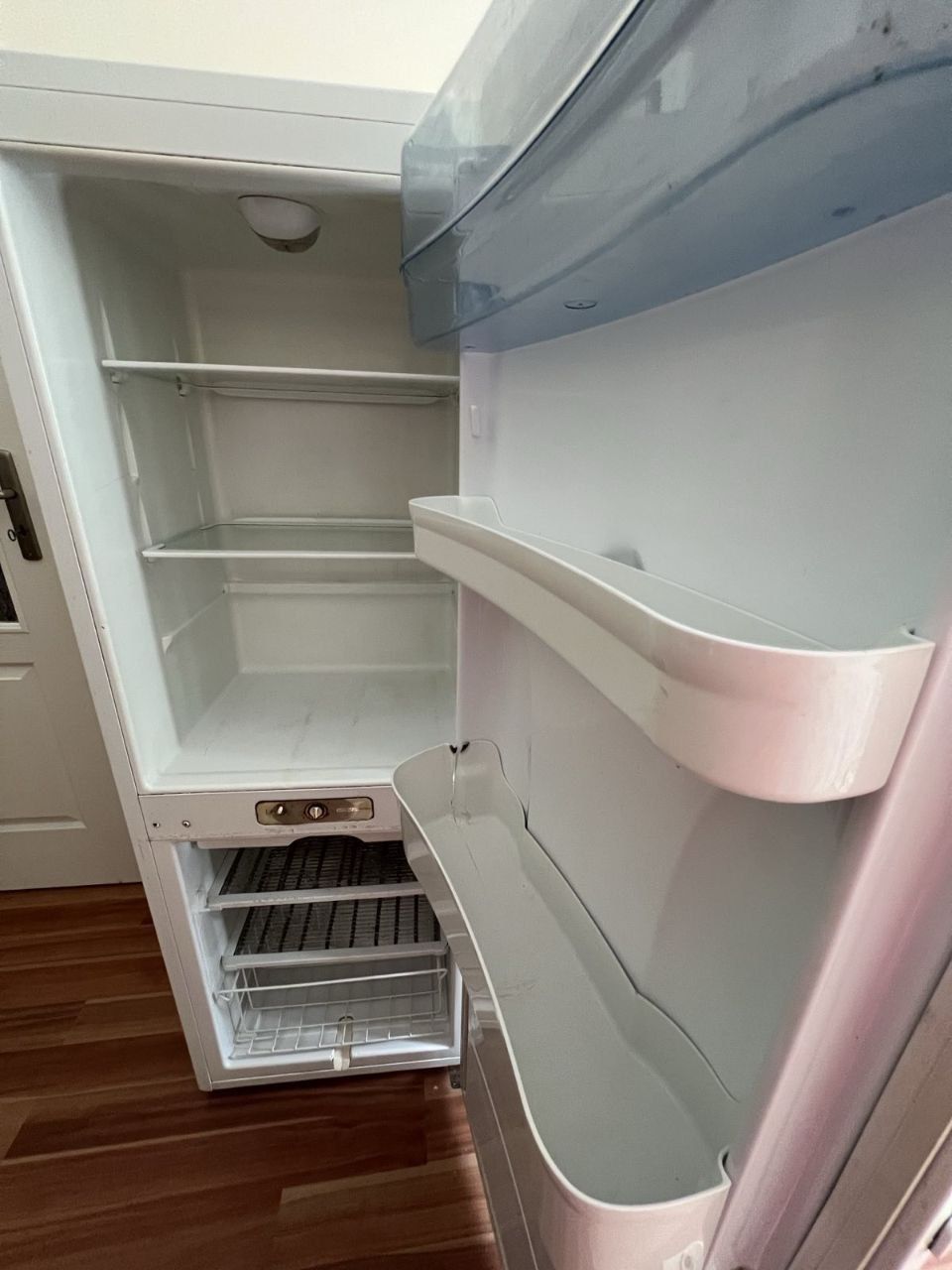 Lodówka Amica A+
