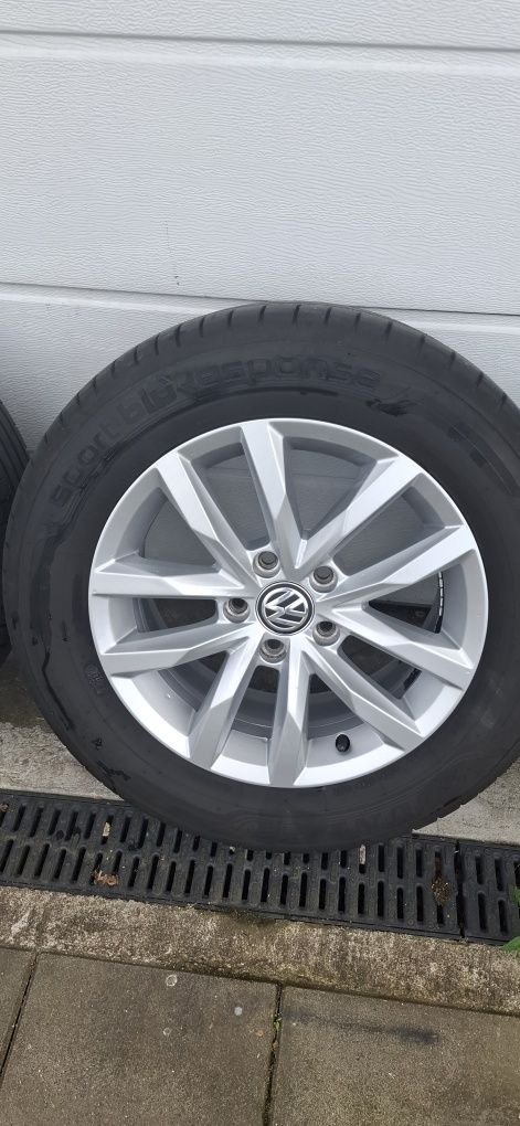 Felgi orginalne z oponami 16" 5×112 VW Passat