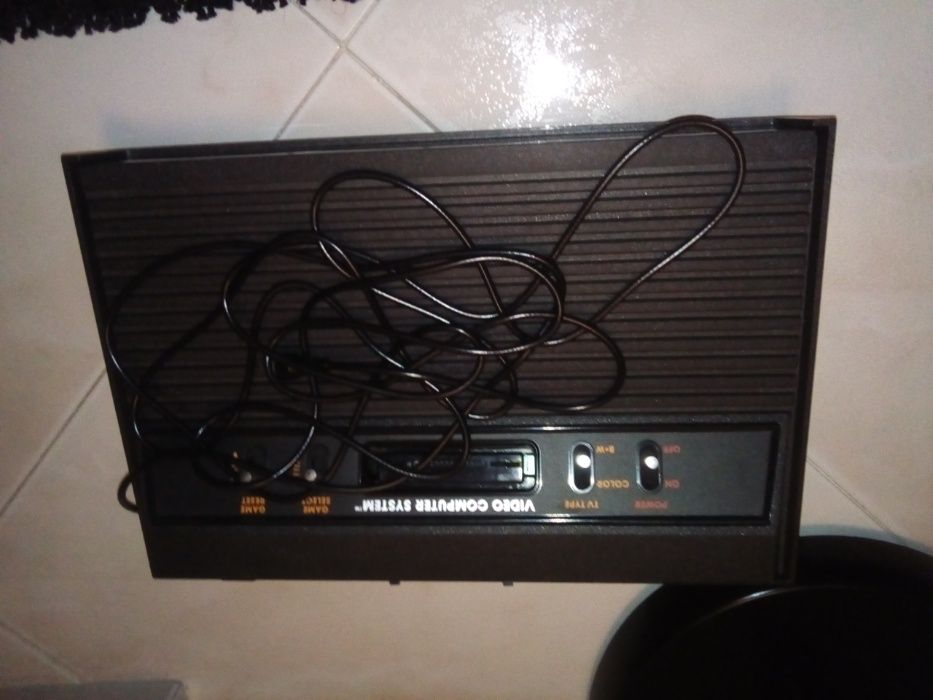 Vende-se consola retro Atari 2600