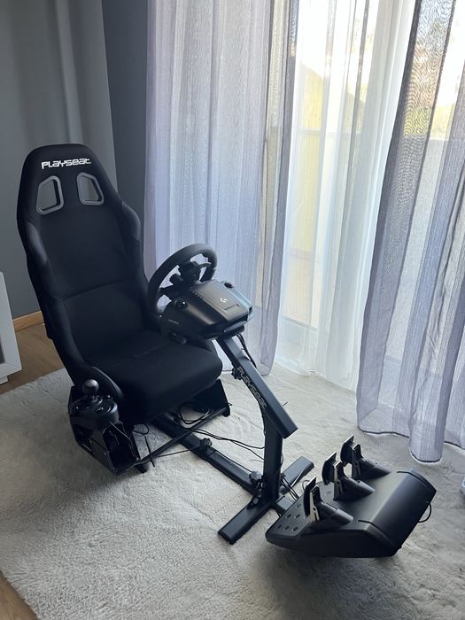 Logitech 923 trueforce + PlaySeat + Shifter